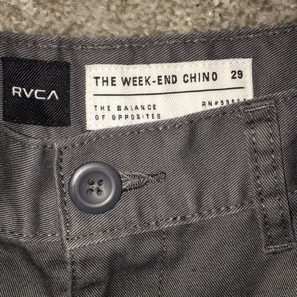Gray RVCA weekend chino walking chill’in shorts 29/30 - Picture 2 of 4
